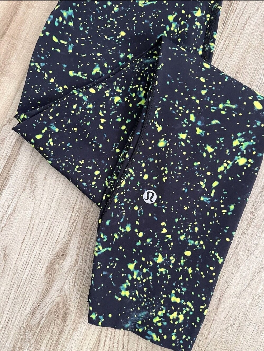 Lululemon Base Pace High-Rise Running Leggings Sparks Fly Multi Nwot Sz0 23"